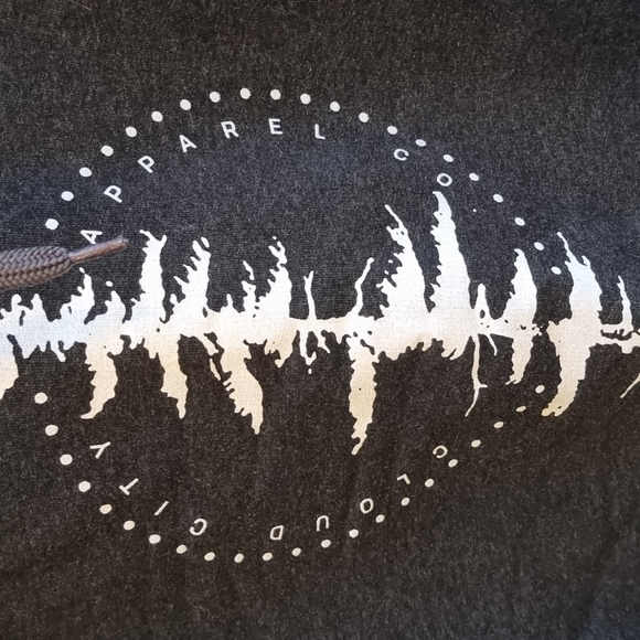 Vancouver Island hoodie - Picture 2 of 4